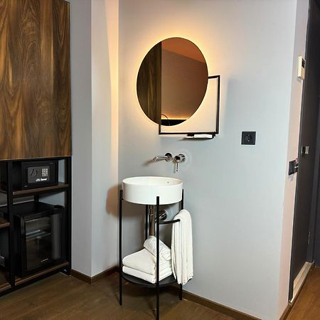 Tbilisi Edition - Design Hotel & Private Spa Exterior photo
