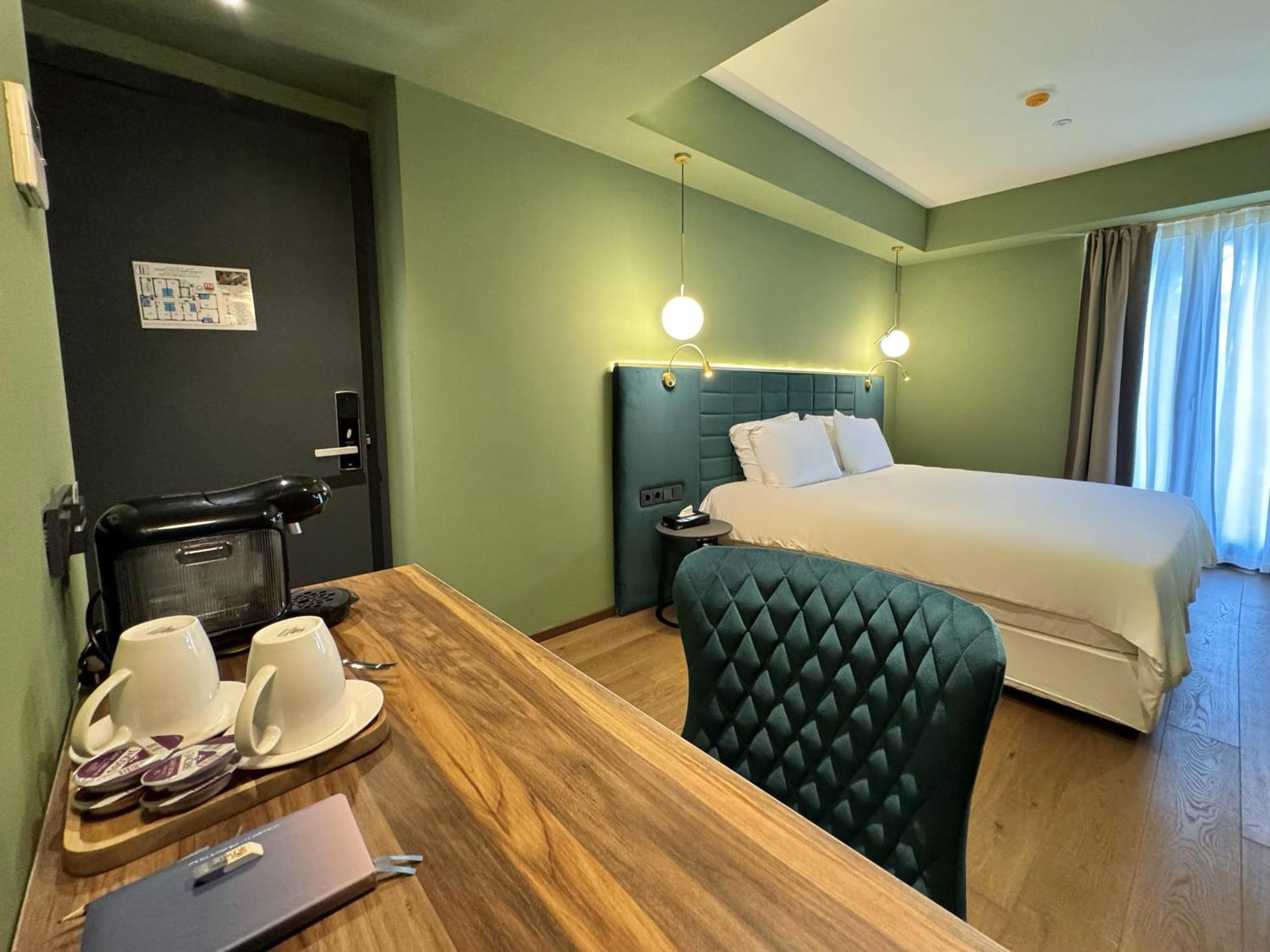 Tbilisi Edition - Design Hotel & Private Spa Exterior photo
