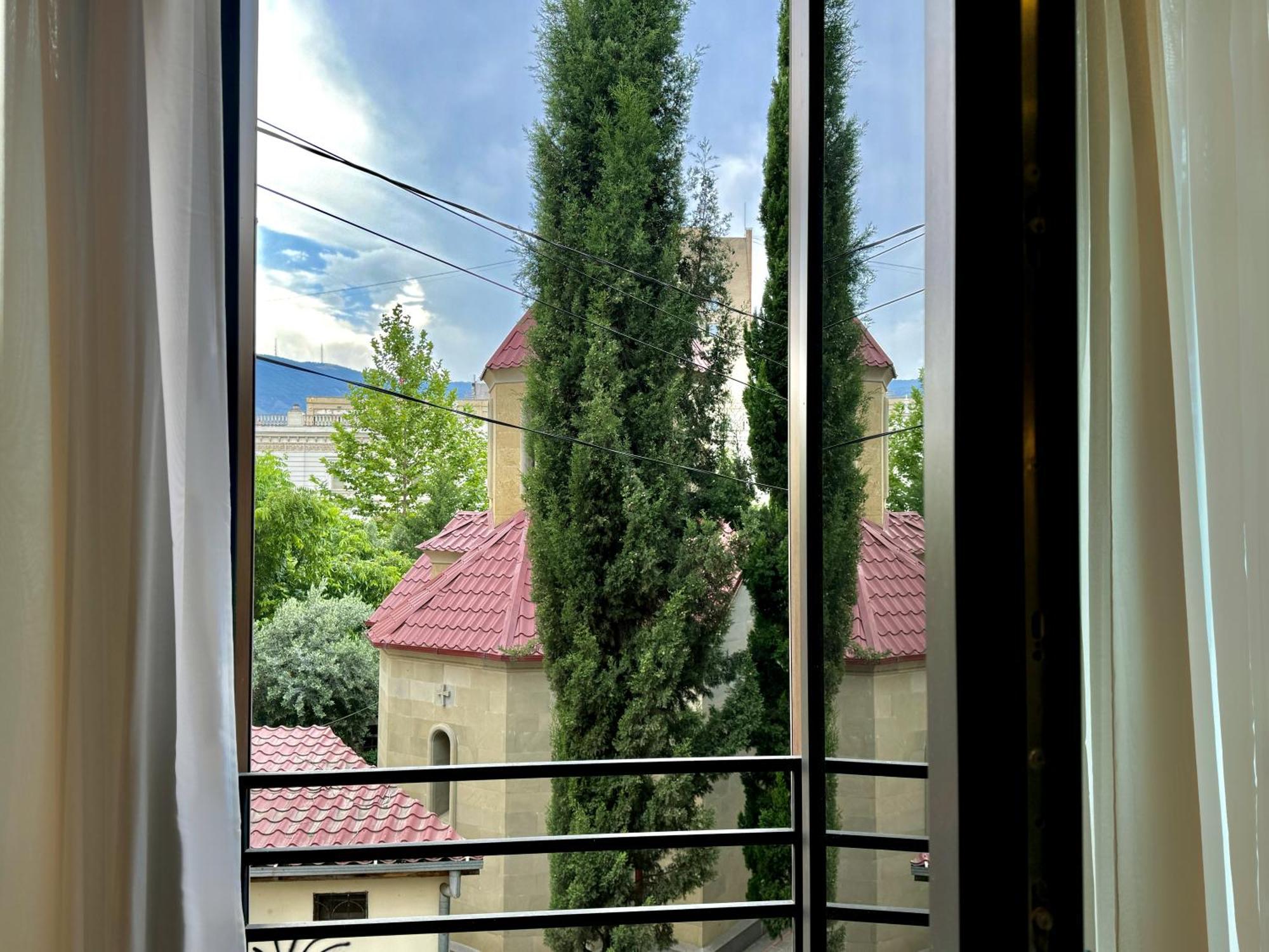 Tbilisi Edition - Design Hotel & Private Spa Exterior photo