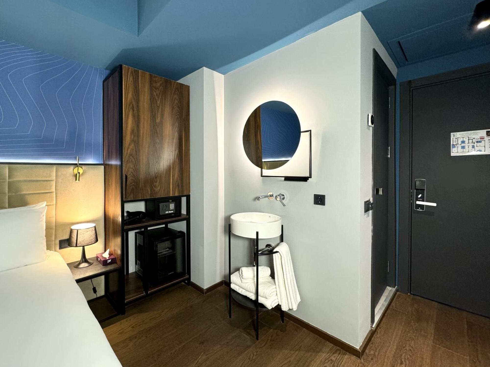 Tbilisi Edition - Design Hotel & Private Spa Exterior photo
