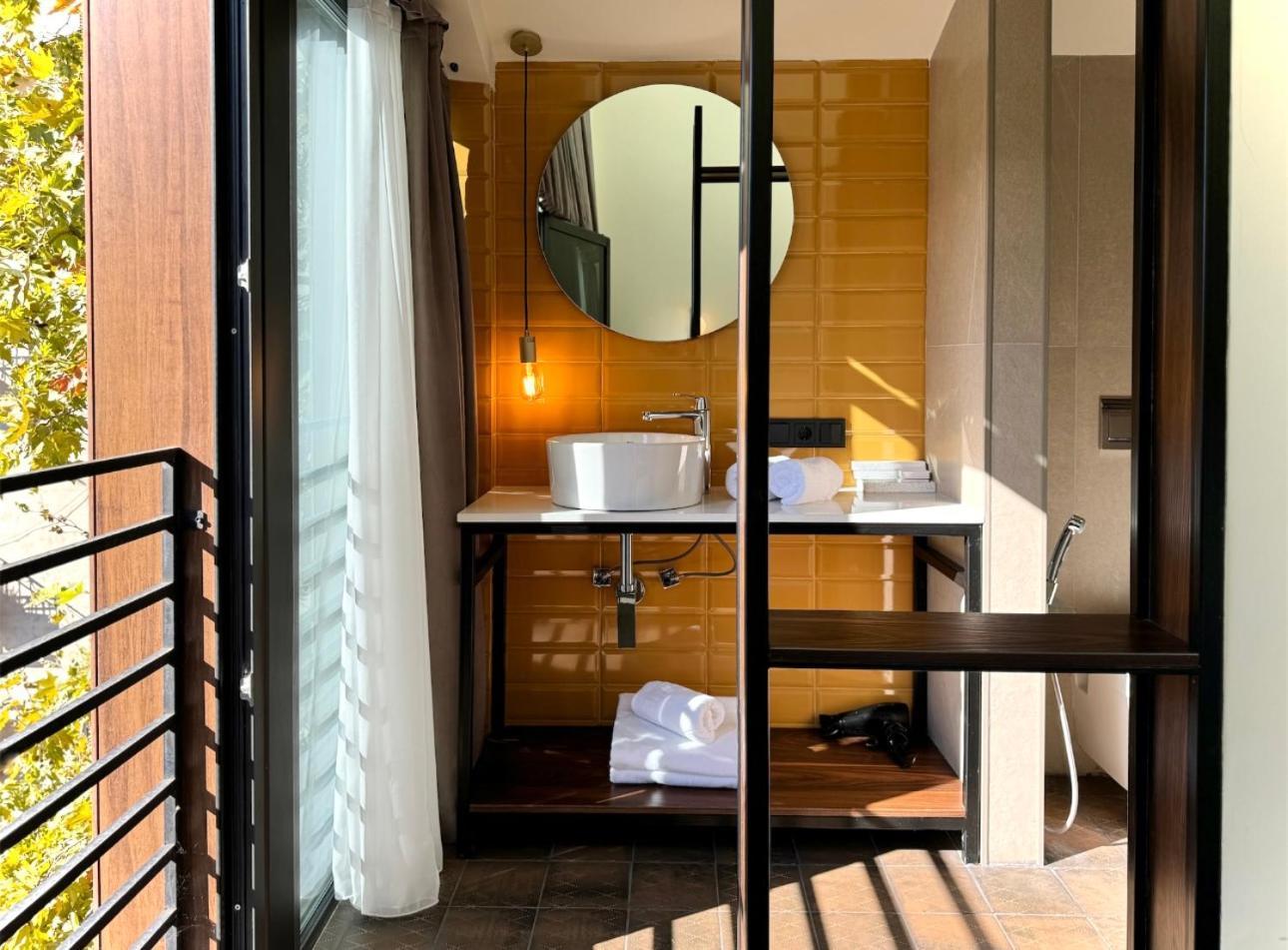 Tbilisi Edition - Design Hotel & Private Spa Exterior photo